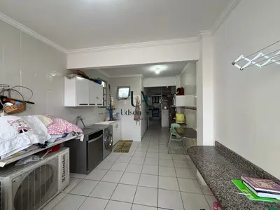Área de serviço do apartamento de 4 quartos à venda no Fátima, em Viçosa MG.