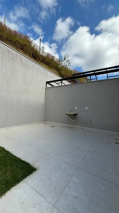 Área externa da casa de 3 quartos à venda no Inácio Martins, em Viçosa MG.
